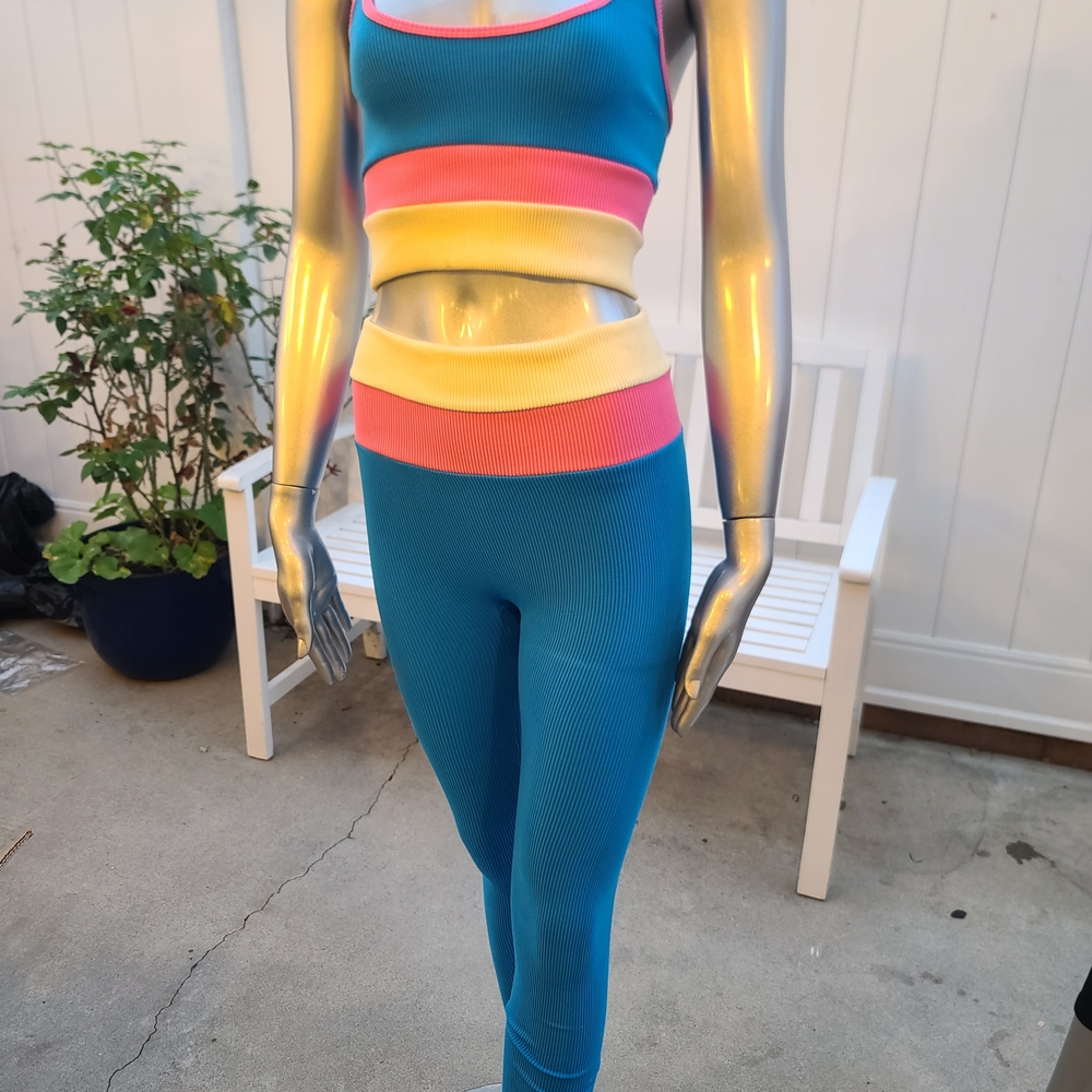 Colorful Women's Leggings Set